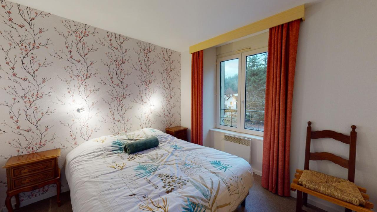 Apartamento Demoiselle Des Roches Ramonchamp Exterior foto