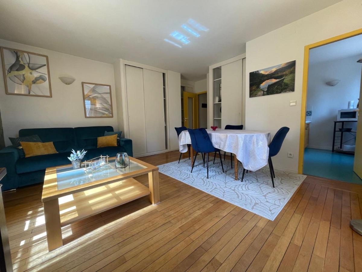 Apartamento Demoiselle Des Roches Ramonchamp Exterior foto