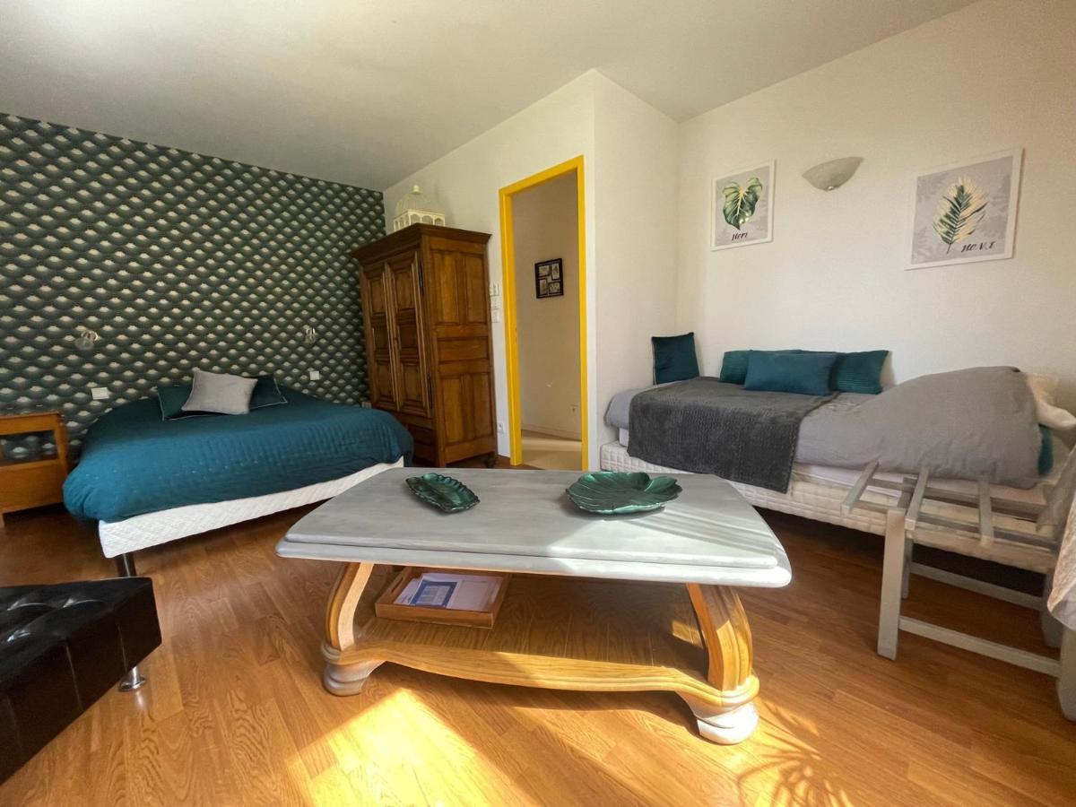 Apartamento Demoiselle Des Roches Ramonchamp Exterior foto
